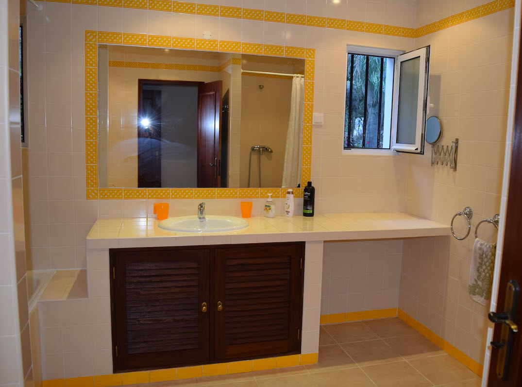 Badezimmer 2